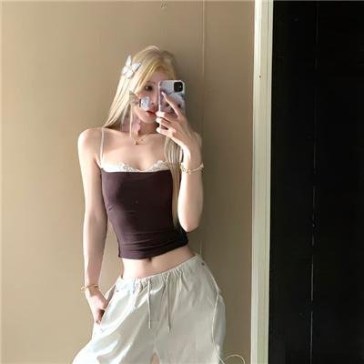 绿草如阴